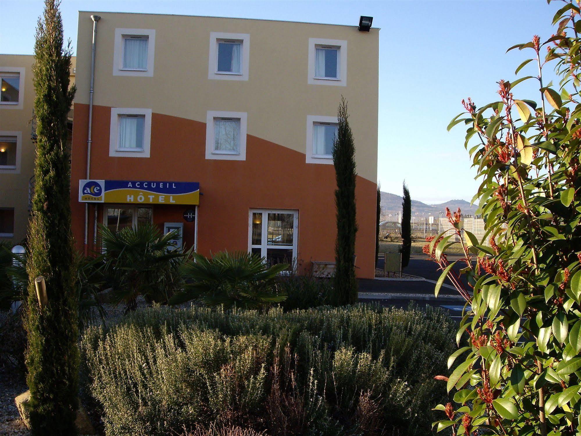 Ace Hotel Clermont Ferrand La Pardieu Kültér fotó